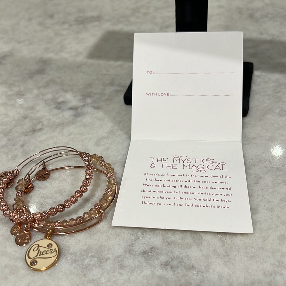 Rose Gold Cheers set from Ale. And Ani - Picture 3 of 5